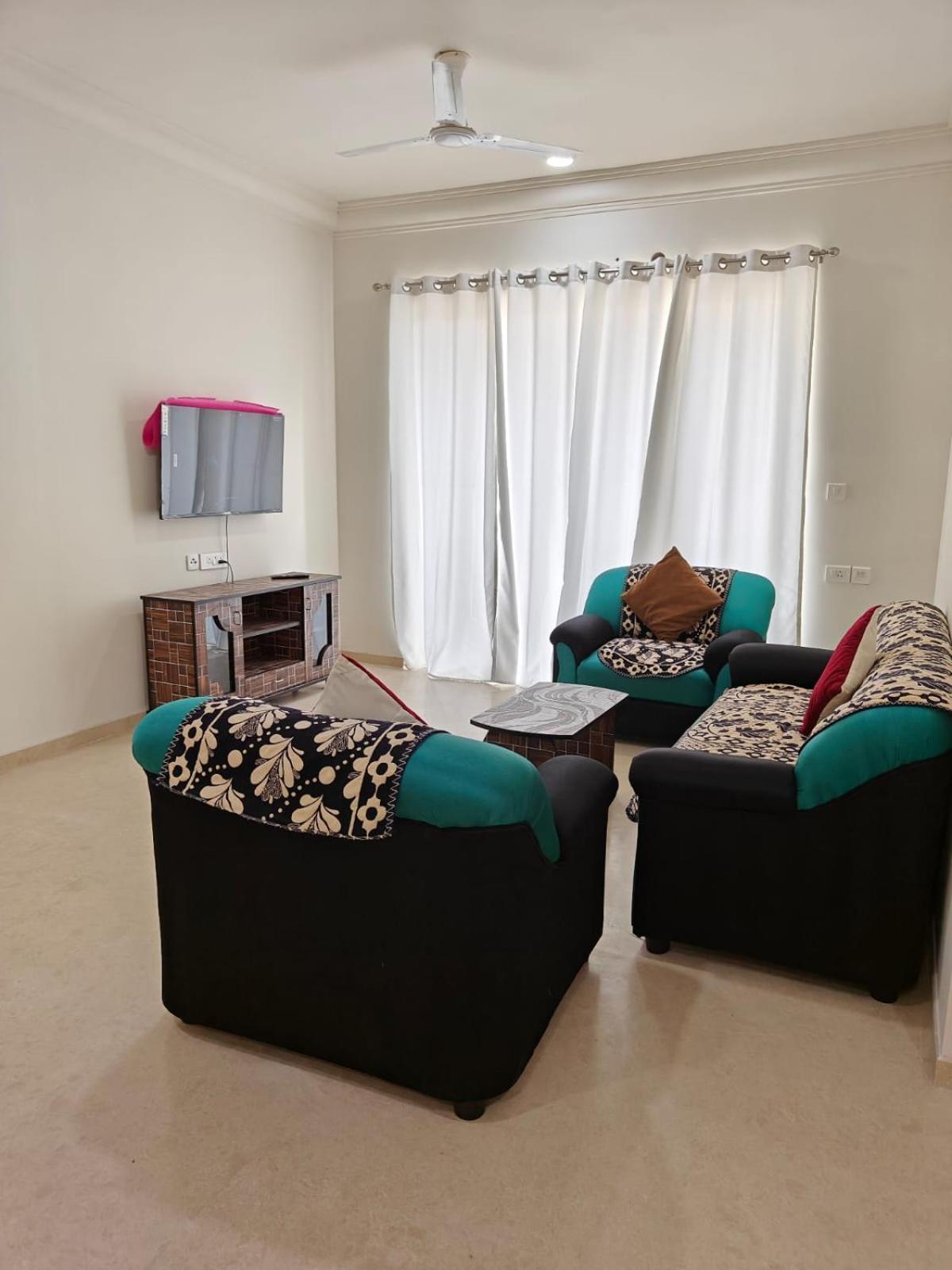 Rockfort Stay Inn Oragadam Екстер'єр фото